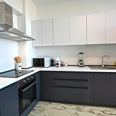 Διαμέρισμα The Art Tower- 1br, Balcony View, Office,pc *